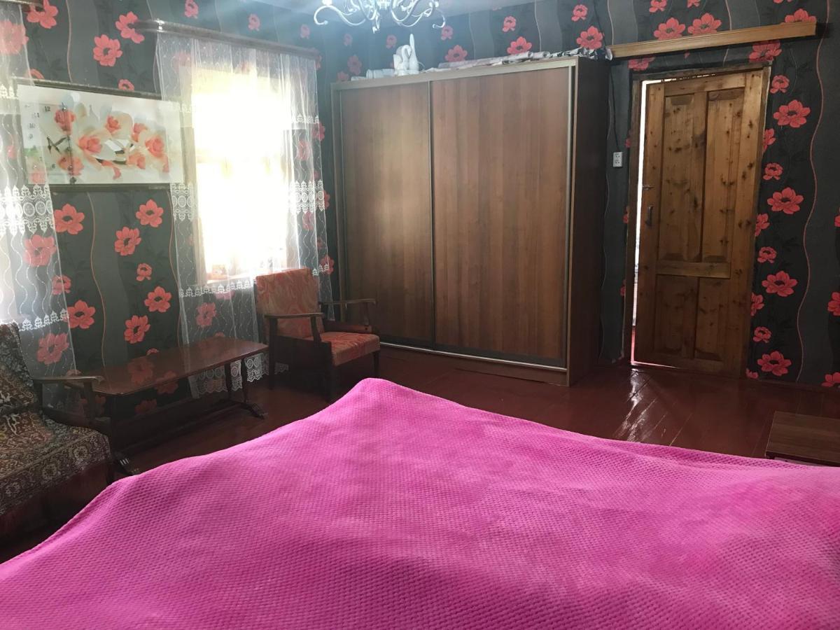 Гостевой Дом "Амза" Bed & Breakfast Tqvarcheli Екстериор снимка
